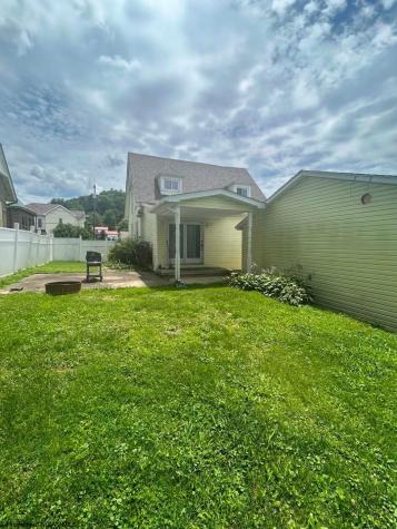 11 Park Street Buckhannon WV 26201-9147