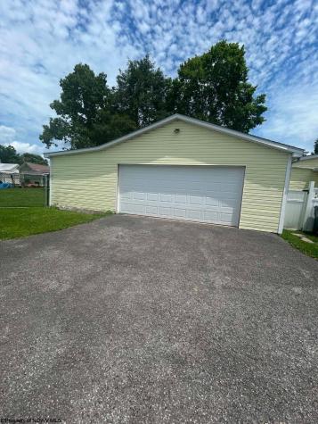 11 Park Street Buckhannon WV 26201-9147