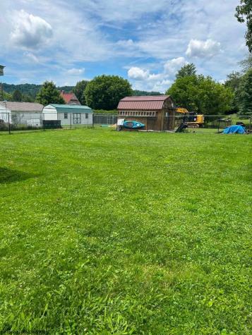 11 Park Street Buckhannon WV 26201-9147