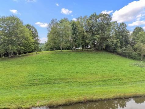 2640 Slab Camp Road French Creek WV 26218