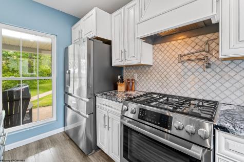 674 Pleasant Hill Road Morgantown WV 26508