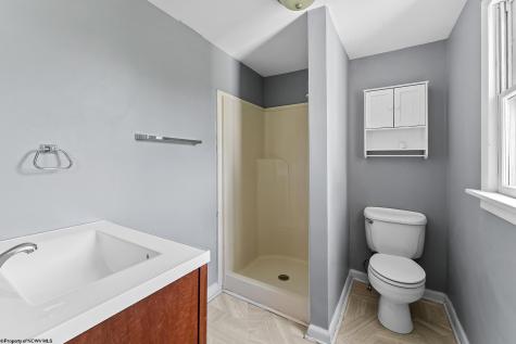 674 Pleasant Hill Road Morgantown WV 26508