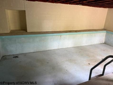 242 Bearhunter Estates Elkins WV 26241