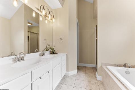 512 Meteor Drive Morgantown WV 26508