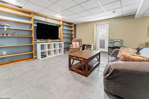 512 Meteor Drive Morgantown WV 26508