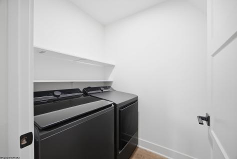 74 Lu Lane Morgantown WV 26508