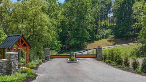 74 Lu Lane Morgantown WV 26508