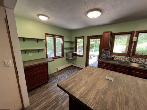 318 Harpertown Road Elkins WV 26241