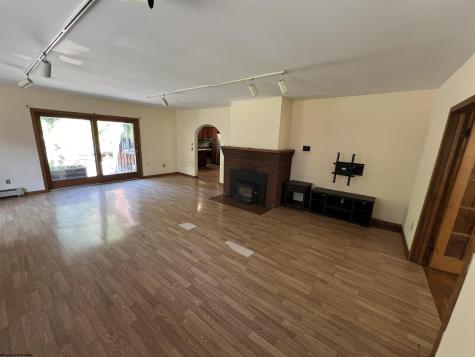 318 Harpertown Road Elkins WV 26241