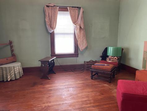 8 Skin Creek Road Weston WV 26452