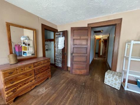 8 Skin Creek Road Weston WV 26452