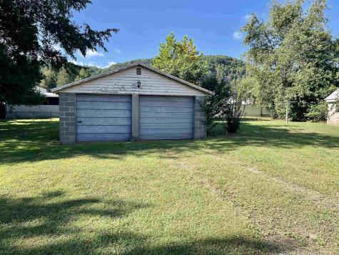 8 Skin Creek Road Weston WV 26452