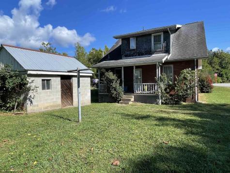 8 Skin Creek Road Weston WV 26452