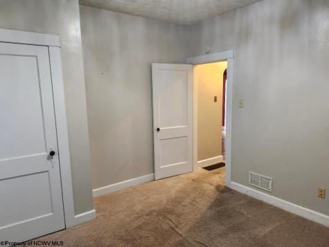 512 Columbia Street Fairmont WV 26554