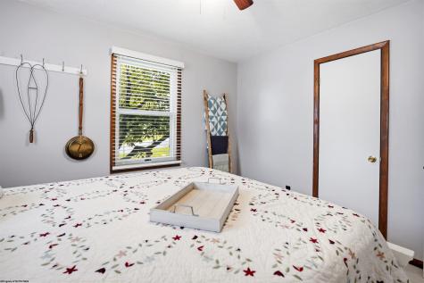 49 Nottingham Place Morgantown WV 26508