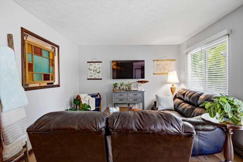 49 Nottingham Place Morgantown WV 26508