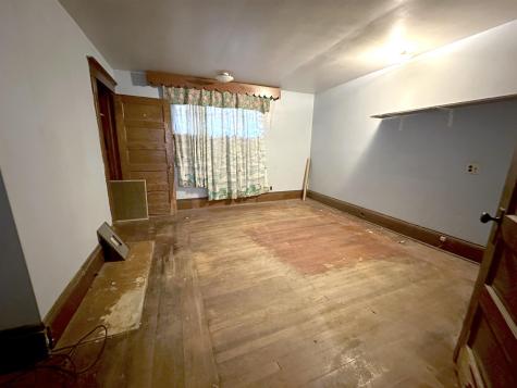 515 Court Avenue Weston WV 26452