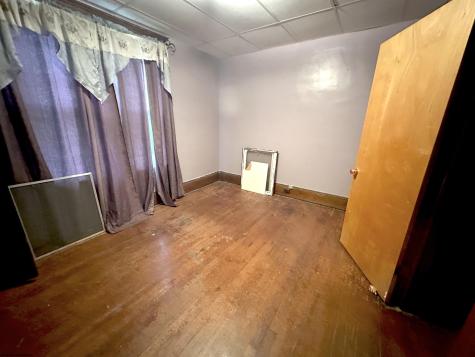 515 Court Avenue Weston WV 26452