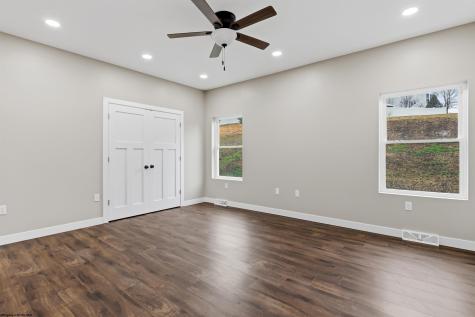 504 Watson Drive Maidsville WV 26541-8191