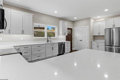 504 Watson Drive Maidsville WV 26541-8191