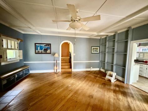 672 Lake Floyd Circle Bristol WV 26332