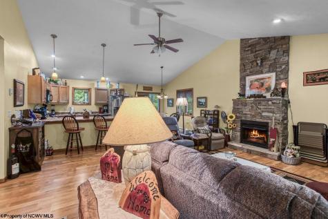 644 Pine Drive Terra Alta WV 26764