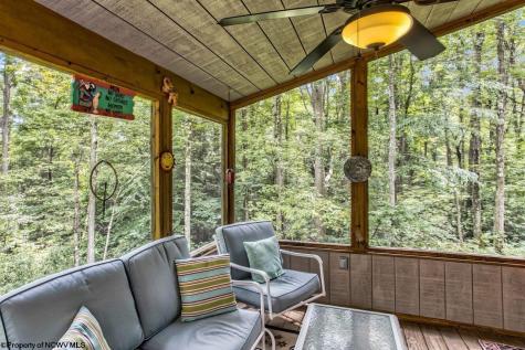 644 Pine Drive Terra Alta WV 26764