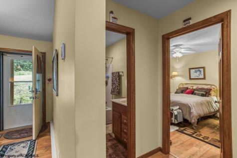 644 Pine Drive Terra Alta WV 26764