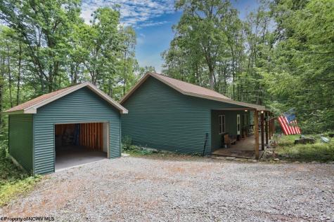 644 Pine Drive Terra Alta WV 26764
