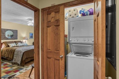 644 Pine Drive Terra Alta WV 26764