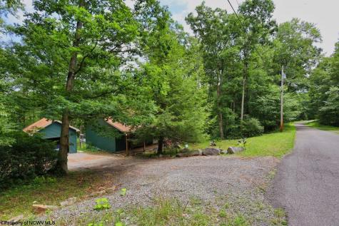 644 Pine Drive Terra Alta WV 26764