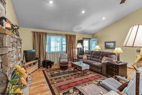 644 Pine Drive Terra Alta WV 26764