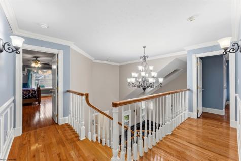 932 Suncrest Place Morgantown WV 26505