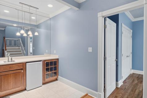 932 Suncrest Place Morgantown WV 26505