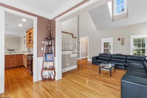 932 Suncrest Place Morgantown WV 26505