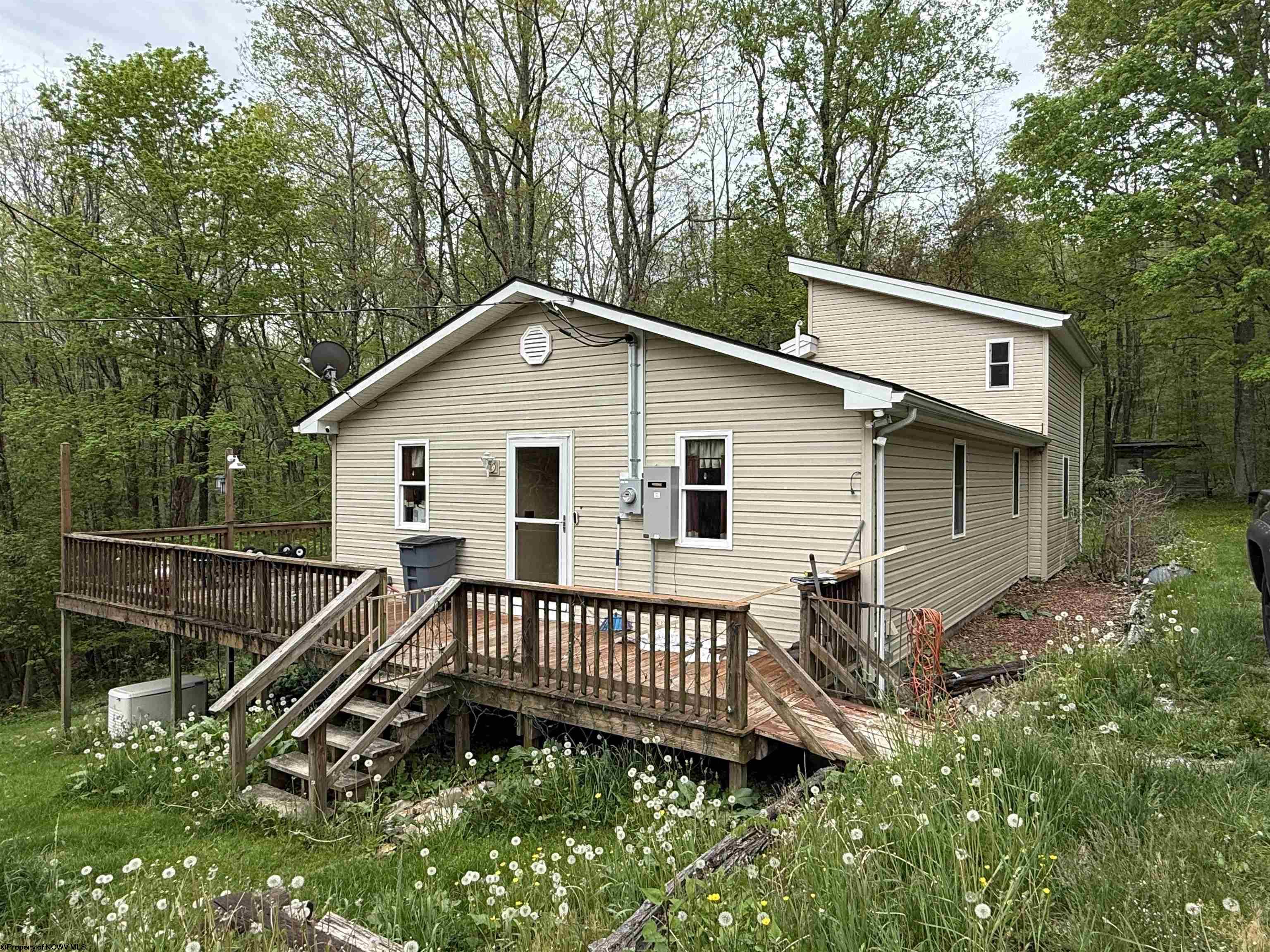 4253 Point Mountain Road Monterville WV 26282