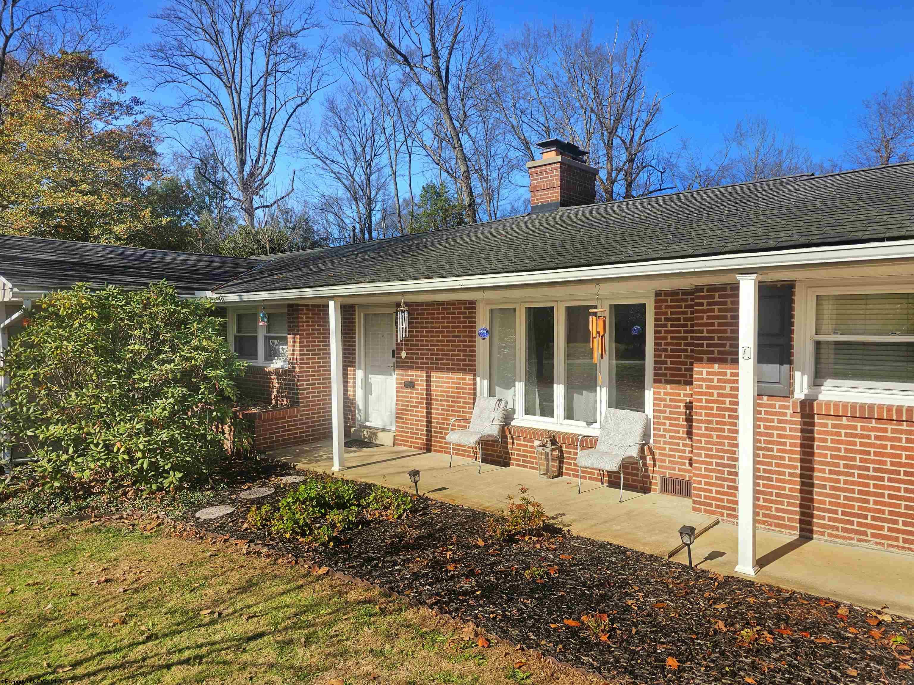 518 Hillcrest Circle Bridgeport WV 26330