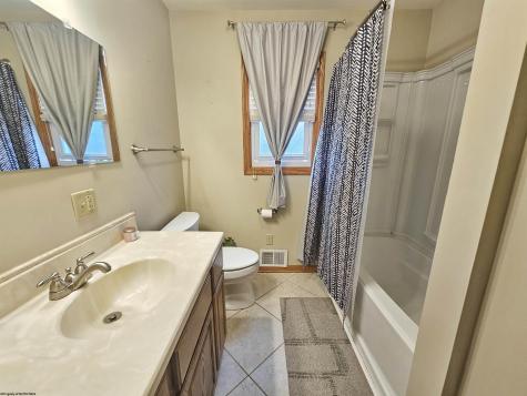 518 Hillcrest Circle Bridgeport WV 26330