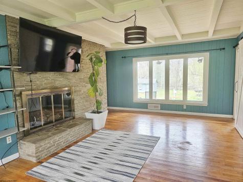 518 Hillcrest Circle Bridgeport WV 26330