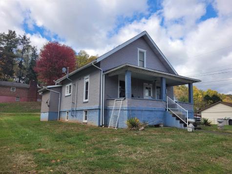397 Monroe Avenue Weston WV 26452