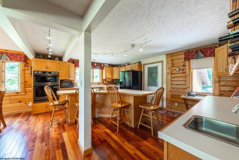 102 Country Club Court Kingwood WV 26537