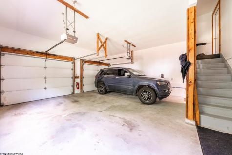 102 Country Club Court Kingwood WV 26537