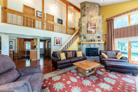 102 Country Club Court Kingwood WV 26537