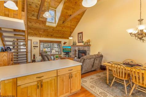 614 Hemlock Circle Terra Alta WV 26764