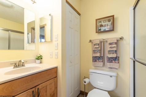 614 Hemlock Circle Terra Alta WV 26764