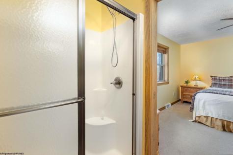 614 Hemlock Circle Terra Alta WV 26764