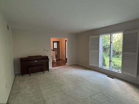 121 Stoneybrook Road Clarksburg WV 26301-5658