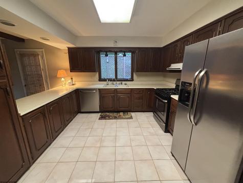 121 Stoneybrook Road Clarksburg WV 26301-5658