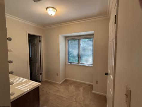 121 Stoneybrook Road Clarksburg WV 26301-5658