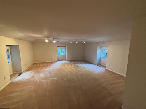 121 Stoneybrook Road Clarksburg WV 26301-5658